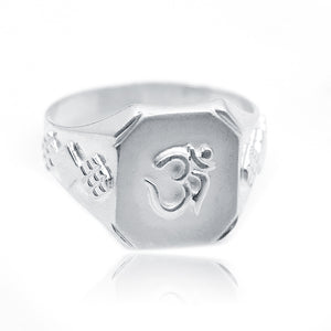 Om Silver 925 Ring