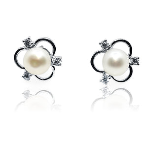 Gisel Pearl Silver 925 Studs