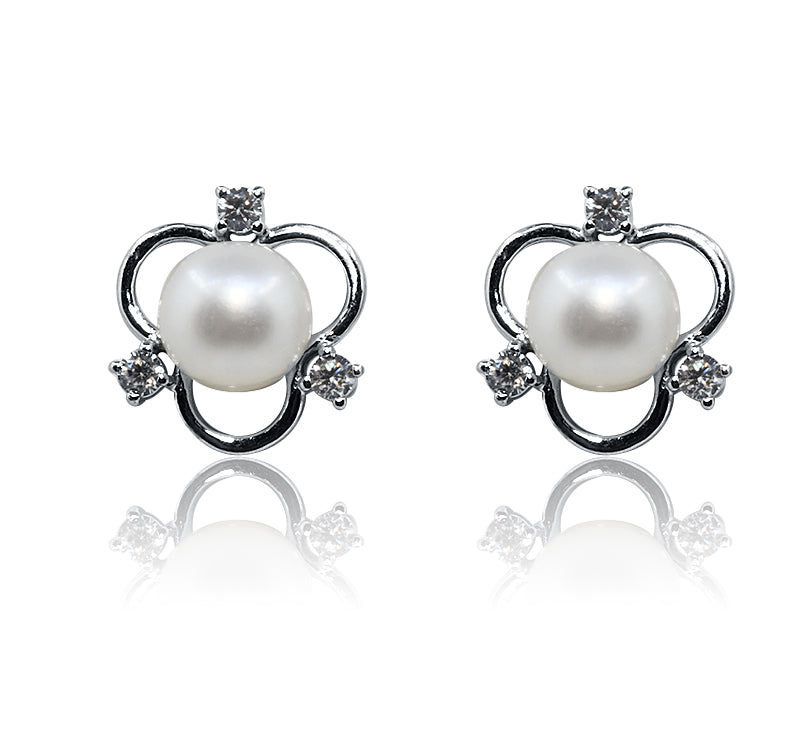 Gisel Pearl Silver 925 Studs