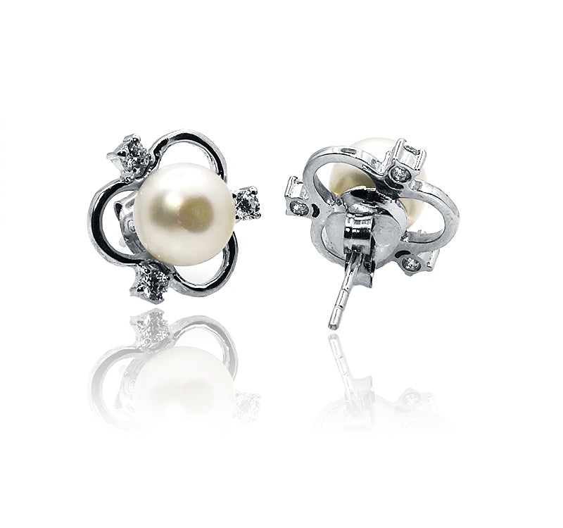 Gisel Pearl Silver 925 Studs