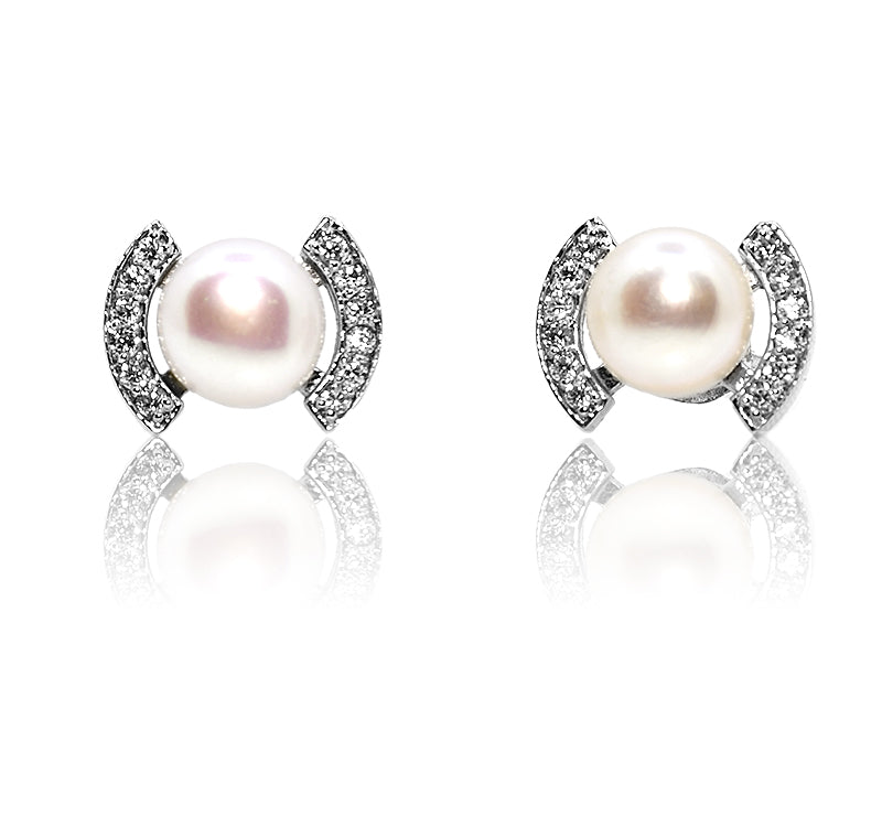 Tiana Pearl Silver 925 Studs