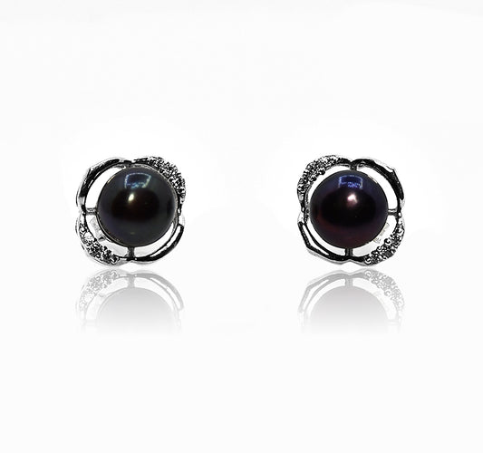 Nina Pearl Silver 925 Studs