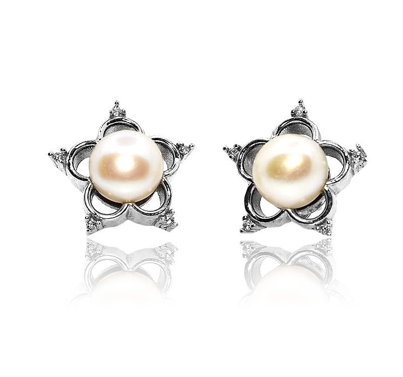 Gisela Pearl Silver 925 Studs