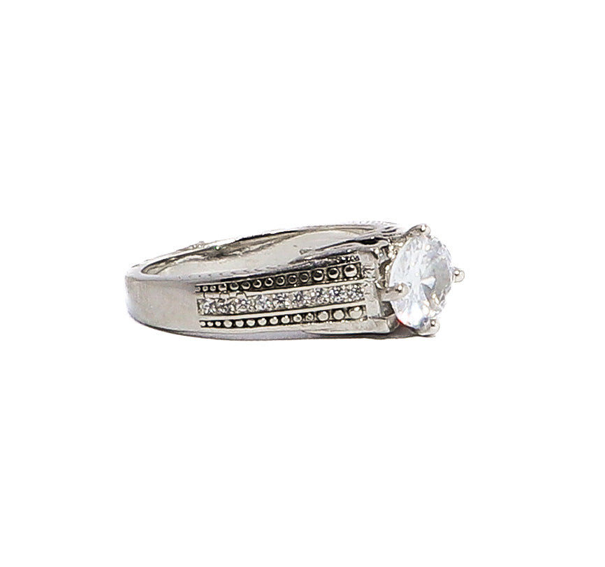 Evie White Silver 925 Ring