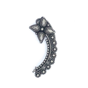 Black Flower Nose Ring Designe