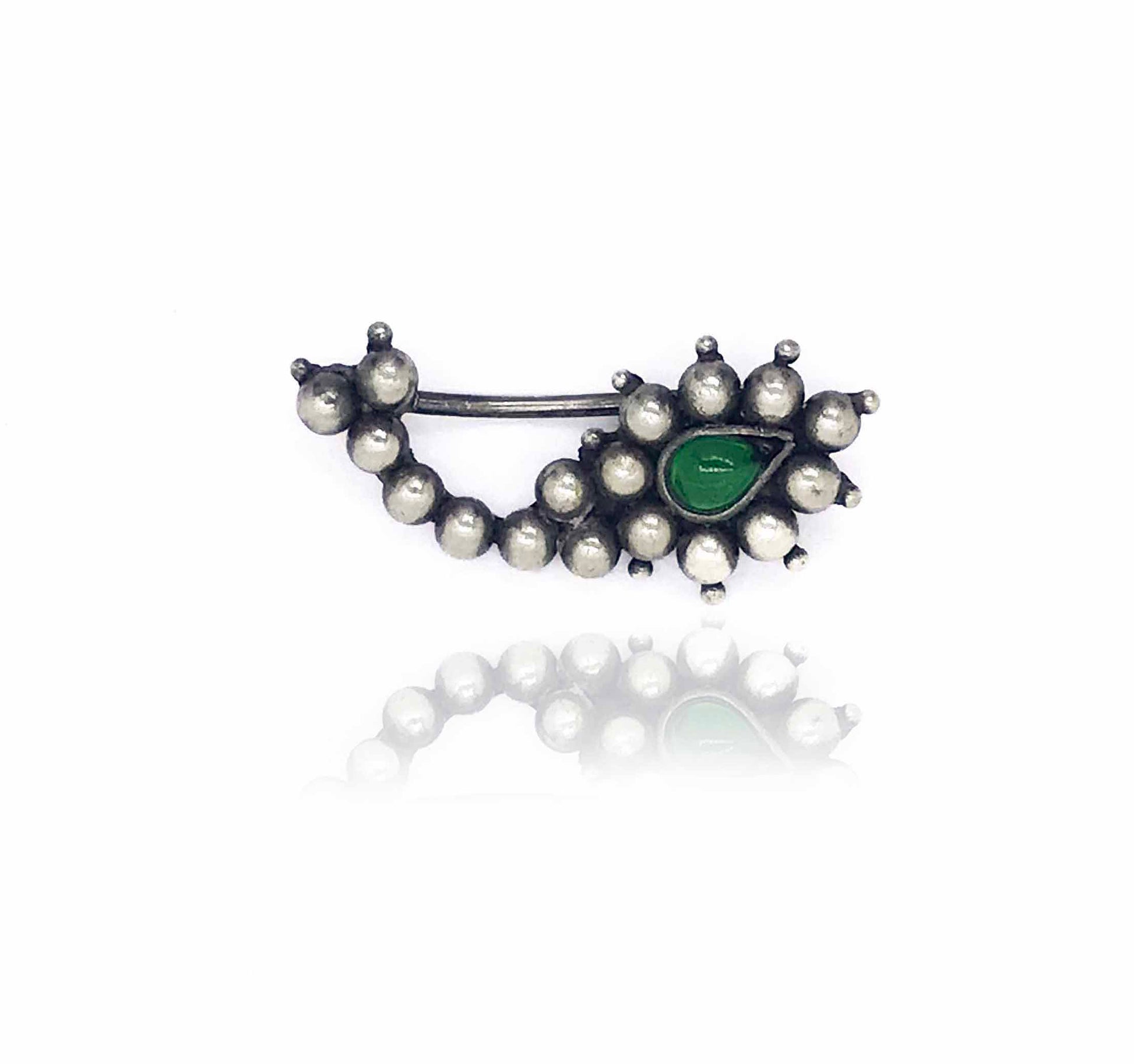 Ladies Nose Ring Green Designe