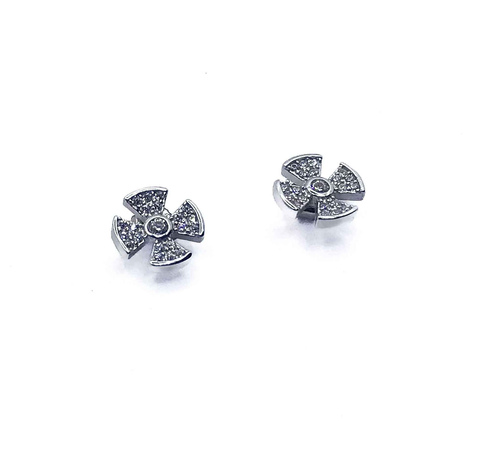 Sweet Magnolia Silver 925 Studs