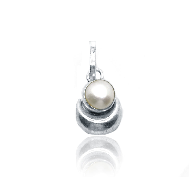 Pearl Moon Silver 925 Pendant