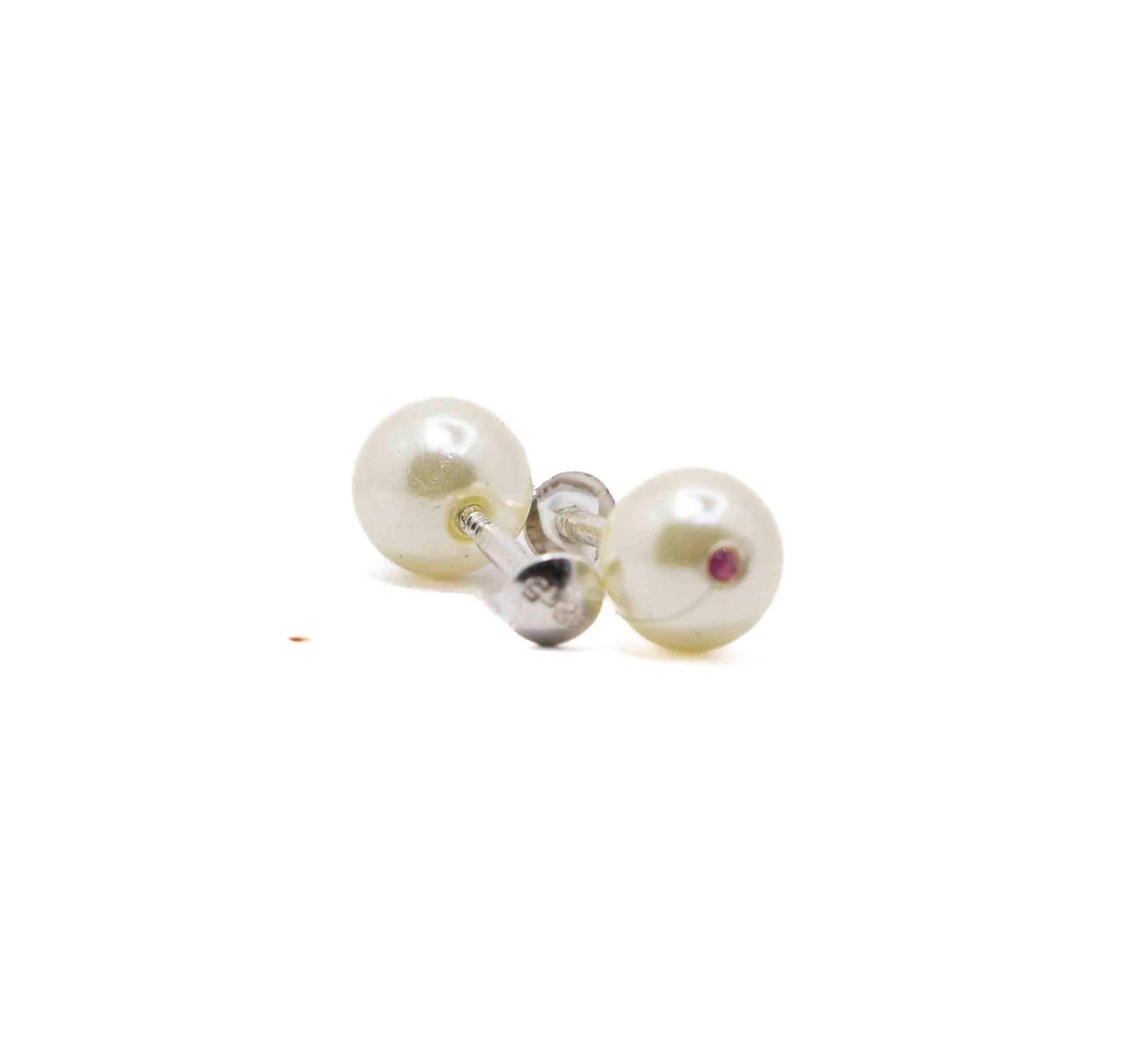 Cream Pearl Silver 925 Studs