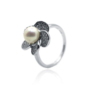 Malini Pearl Silver 925 Ring