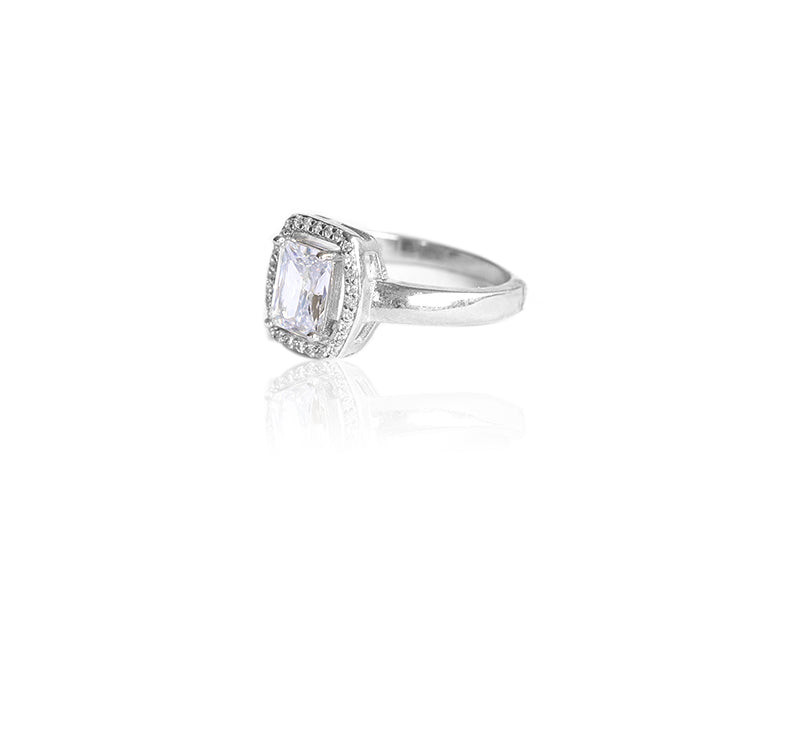 925 Sterling Silver Cubic Zirconia Finger Ring