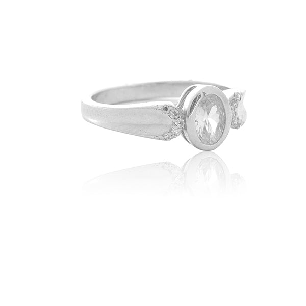 Kyara White stone Silver Ring