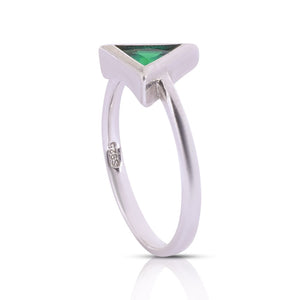 Green Stone Studded Triangle Silver 925 Ring