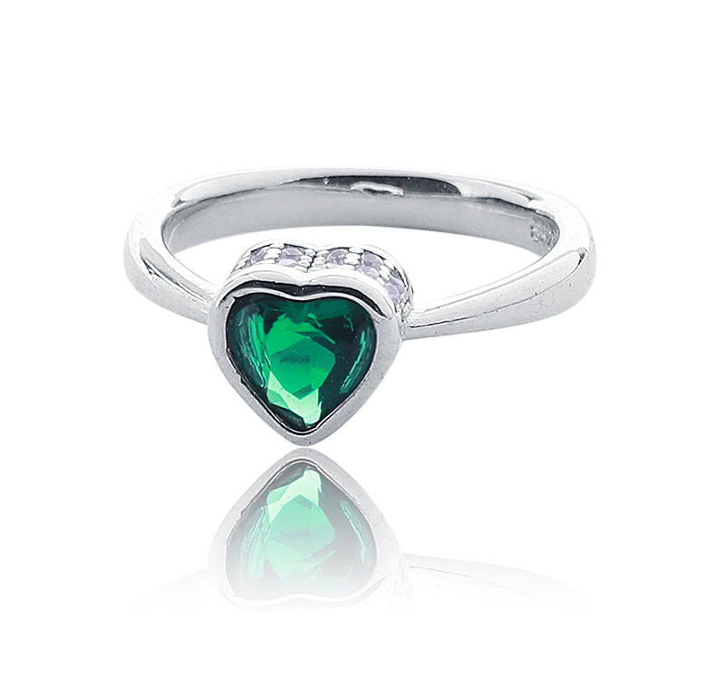 Ladies Ring Silver Green Heart Designe