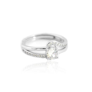 Designs & You Silver-Plated American Diamond Studded Crushed Ice Cut Twisted Finger Ring