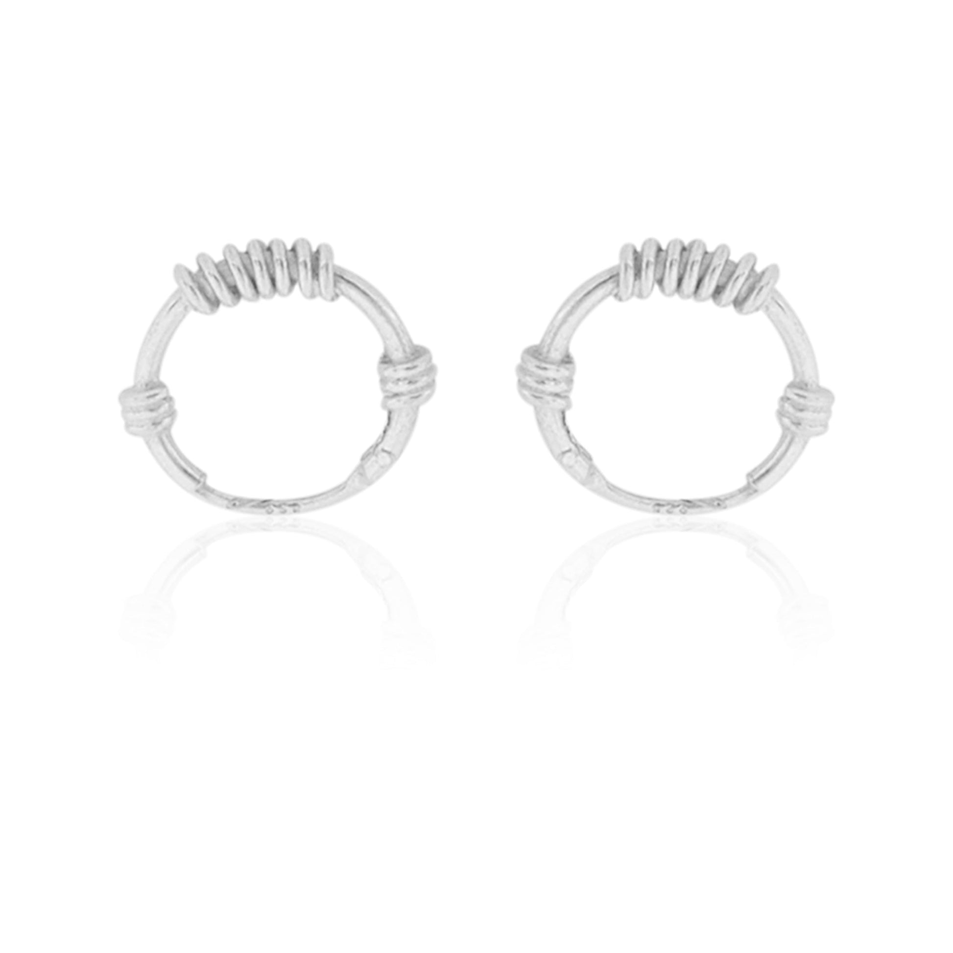 Dainty Leaf Platinum Stud Earring