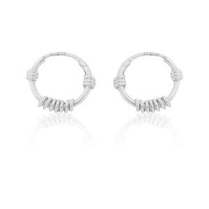 Dainty Leaf Platinum Stud Earring