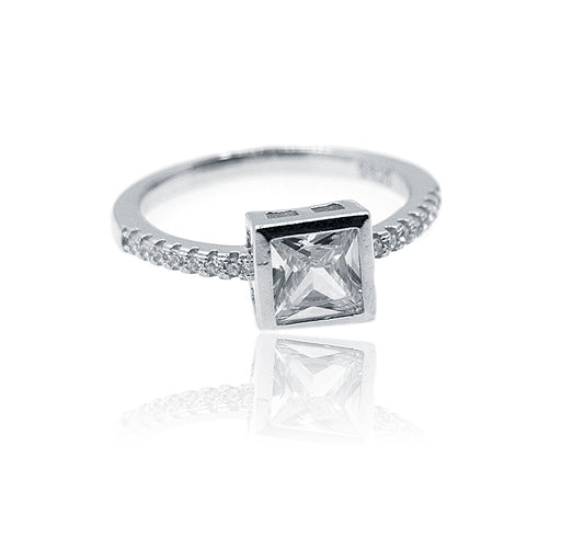 Sloane White Silver 925 Ring